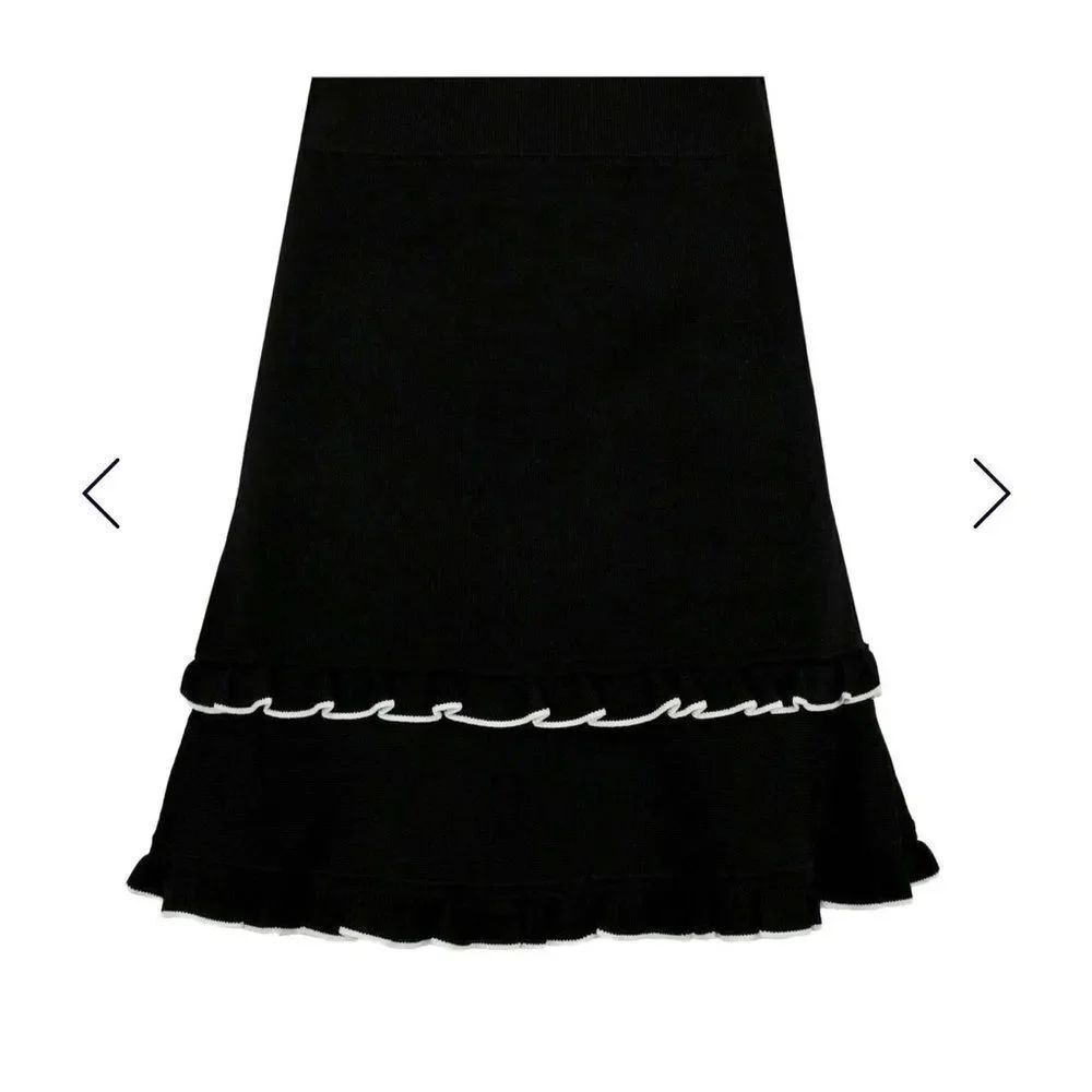 MICHAEL Michael Kors Black Ruffled Hem Mini Skirt Womens Size Small